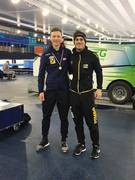Gabriel Odor zusammen mit dem Weltmeister Jan Smeekens nach der Siegerehrung beim Vikingrace im holländischen Heerenveen.