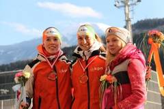 GOLD Melissa WIJFJE (NED) - 4:24.77; SILVER Antoinette DE JONG (NED) - 4:25.68; BRONZE Yelizaveta KAZELINA (RUS) - 4:31.30